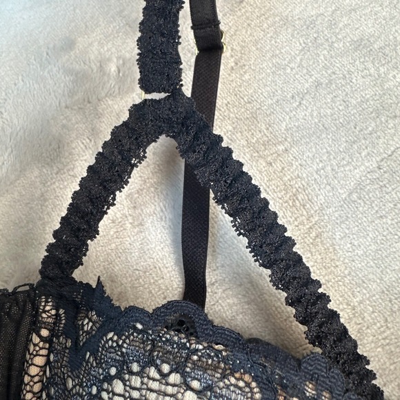 Adore Me Black Lace Kimmy Push Up Balconette Bra 32B Underwire Scalloped Trim - Picture 4 of 7